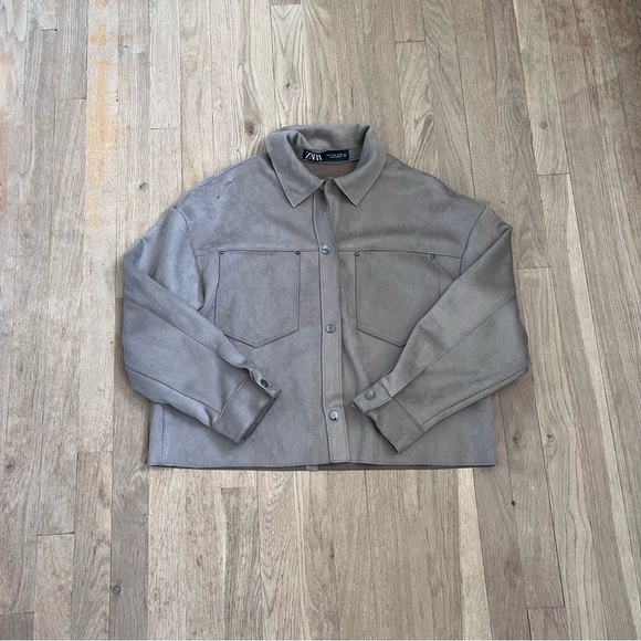 Zara NWOT Women’s Faux Suede Taupe Jacket- Size S - Picture 3 of 5